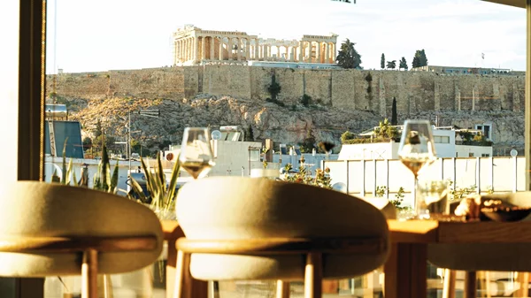 "Nyn esti": Ένας γαστρονομικός βιότοπος με art διάθεση