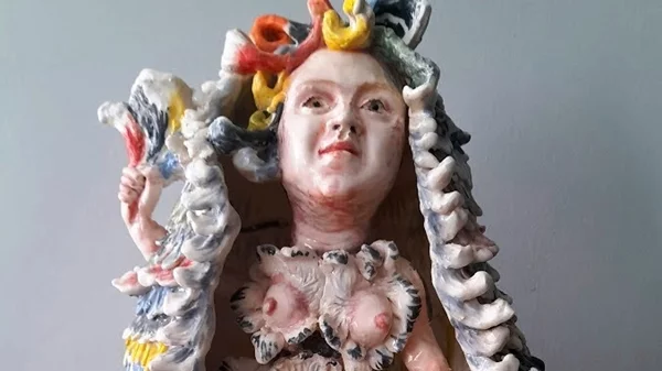 "Muddy mood": Μια ιδιαίτερη προσέγγιση στην τέχνη της κεραμικής