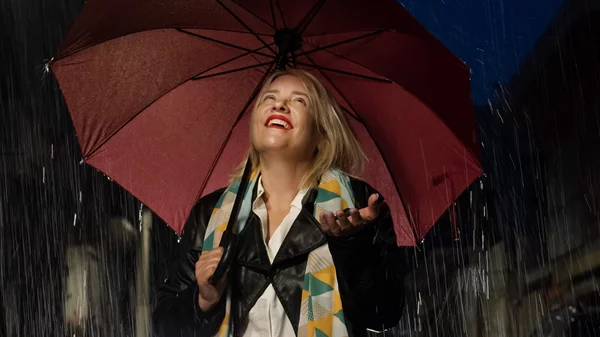 "Το μπουφάν της Χάρλεϊ ή πάλι καλά": Last call για την παράσταση με τη Μαριάννα Τουμασάτου