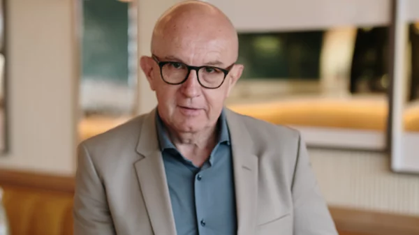 Michael Mascha: "Το νερό δεν είναι απλώς νερό"