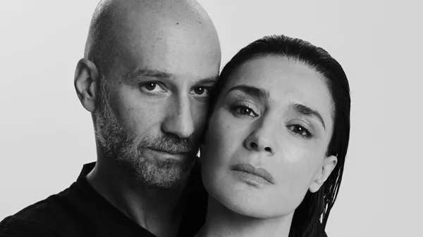 "Το ακρωτήρι" επιστρέφει με νέο Ίαν-Ο Νικόλας Παπαγιάννης στο πλευρό της Μαρίας Ναυπλιώτου