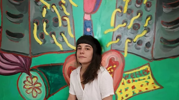 Μία νέα έκθεση γλυπτικής από τη Μαριλία Κολυμπίρη σε ένα σούπερ μάρκετ της Κυψέλης