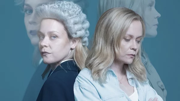 "Prima facie": Η Λένα Παπαληγούρα ερμηνεύει το έργο που άλλαξε το ποινικό σύστημα