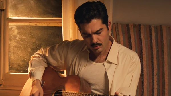 "Υπάρχω": Δείτε το επίσημο τρέιλερ και τις αφίσες της ταινίας για τον Στέλιο Καζαντζίδη