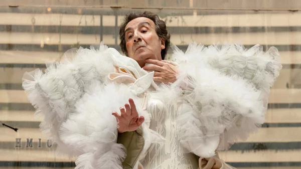 "Ψιλικά": Μία περφόρμανς σε κείμενα Γλυκερίας Μπασδέκη ανεβάζει η ομάδα "Στέρεο νερό"