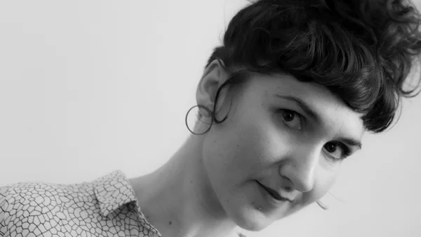 Η Χρυσάνθη Μπαδέκα αντιλαμβάνεται την τεχνολογία ως προέκταση του ανθρώπινου σώματος