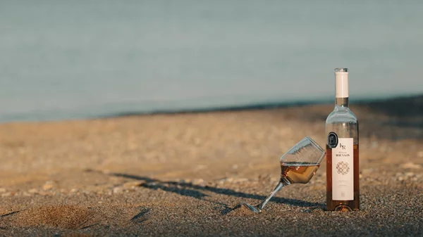 Πασχαλινό τραπέζι με κυκλαδίτικο αέρα από το Κτήμα Ρούσσος