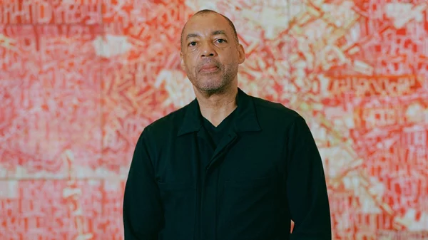 Όλα όσα έμαθε από την Αθήνα, ο Rick Lowe τα μεταφέρει στη ζωγραφική του