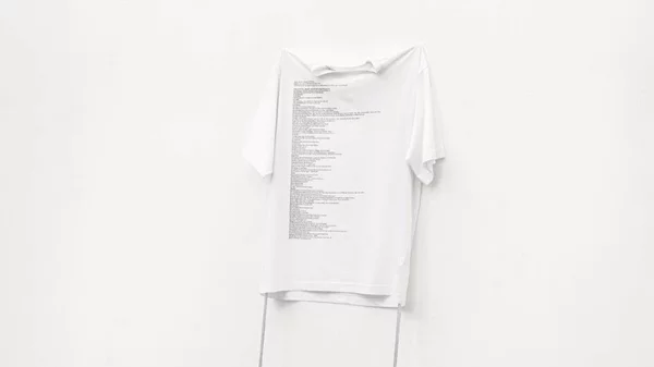 "The Living Oracle": Το Okay Initiative space μετατρέπεται σε ένα εικαστικό μαντείο