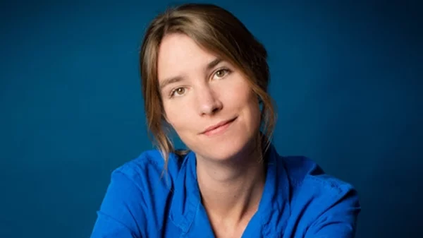 Η συγγραφέας των "Κοριτσιών του Λα Μπαλέν" Τζούλια Μαλί έρχεται στην Ελλάδα