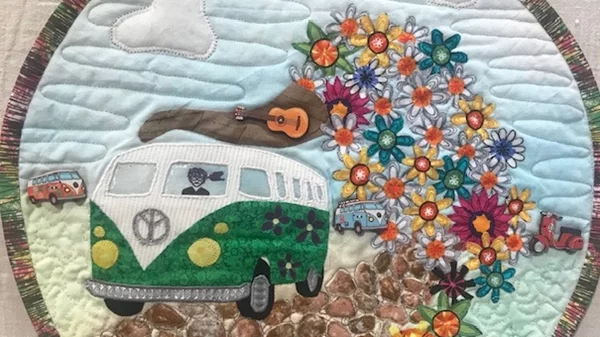 "Flower Power": Το Μουσείο Αγγελικής Χατζημιχάλη γεμίζει με έργα τέχνης πάτσγουορκ