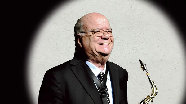 90 χρόνια Γιώργος Κατσαρός: Μια μουσική γιορτή στήνεται στο Ηρώδειο