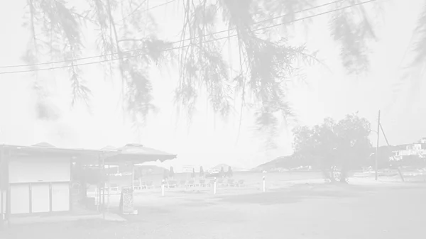 "Fire Spirits": Τα ανεκπλήρωτα όνειρα μπορούν να μας στοιχειώσουν