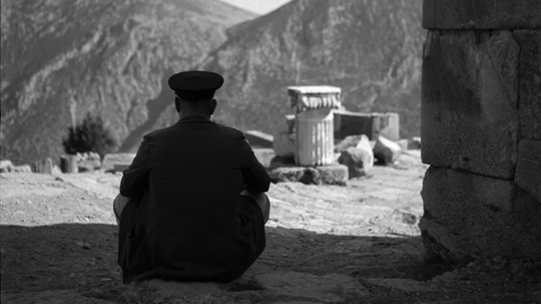 Οι Δελφοί τη δεκαετία του 1950 με τον φακό του Robert McCabe