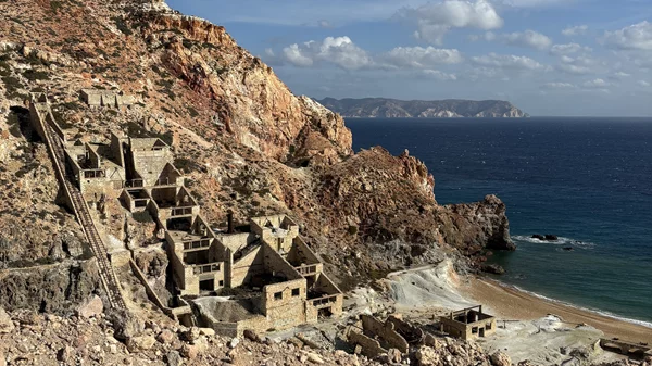 Εξόρυξη στις Κυκλάδες: Ένα νέο, πολυδιάστατο ερευνητικό έργο από το Δίκτυο Αρχιπέλαγος