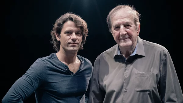 "Κάθε Πέμπτη κύριε Γκρην": το βραβευμένο έργο έρχεται στη σκηνή τη νέα σεζόν