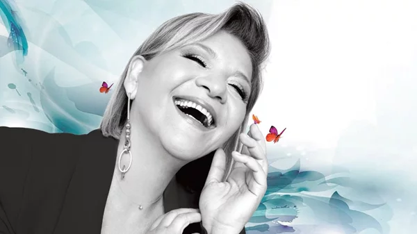 Η Γιώτα Νέγκα συναντιέται με τους θρύλους του λαϊκού τραγουδιού σε μια παράσταση - κατάθεση ψυχής