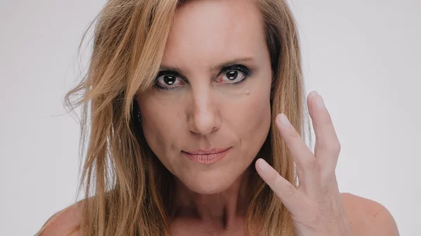 Εύα Κοτανίδη, ποιος είναι ο "Αγαπητός μ@λάκας";