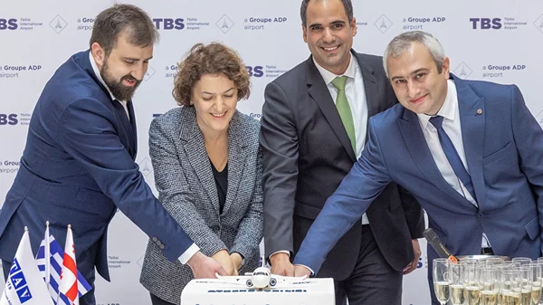 Η SKY express εγκαινιάζει απευθείας πτήσεις για Αθήνα-Τιφλίδα