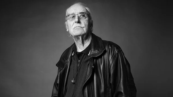 5 πράγματα που δεν ήξερες για τον γλύπτη Θόδωρο