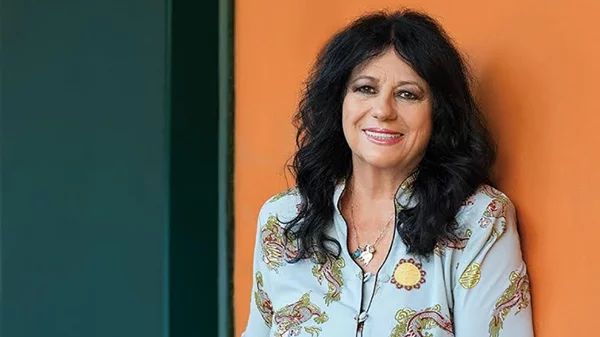 Άννα Βαγενά: "Ό,τι είναι βαθιά ανθρώπινο για μένα είναι και βαθιά πολιτικό"