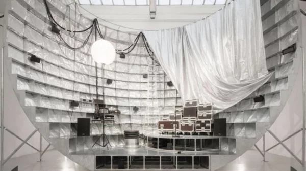 Μπιεννάλε Αρχιτεκτονικής της Βενετίας: Ένα ανοιχτό ραδιοφωνικό στούντιο με τη συμμετοχή του TWIXTlab