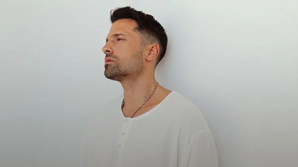 Ο Κωνσταντίνος Αργυρός και η Josephine δίνουν ρυθμό στο αθηναϊκό καλοκαίρι