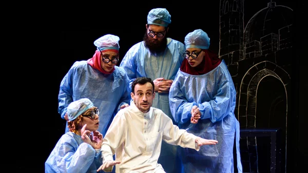 Είδαμε τις "Ιστορίες για ανθρώπους γενναιόδωρους" και γνωρίσαμε την Αλγερία αλλά και το Αγγέλων Βήμα