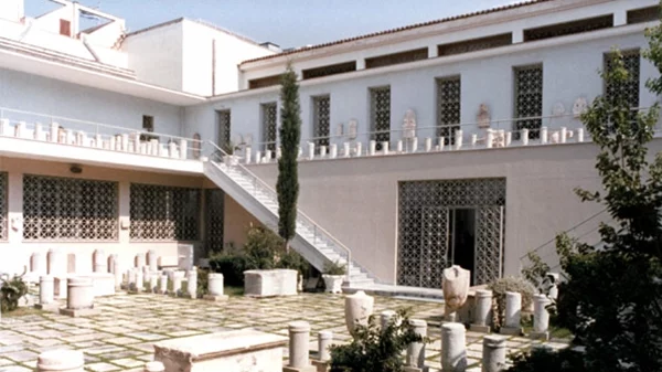 Δύο επετειακές ξεναγήσεις στο Επιγραφικό Μουσείο για την αρχαία αθηναϊκή δημοκρατία