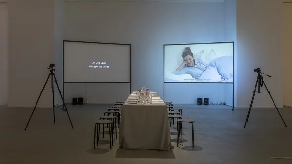 "Modern Love": Παρατείνεται η επιτυχημένη έκθεση του ΕΜΣΤ μέχρι το φθινόπωρο