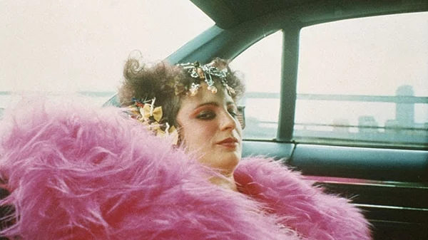 Νέες φωτογραφίες της σπουδαίας Nan Goldin παρουσιάζονται στην Gagosian της Νέας Υόρκης