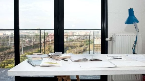 ΕΜΣΤ X Wiels: Ανοιχτή πρόσκληση σε Έλληνες καλλιτέχνες για residency στις Βρυξέλλες