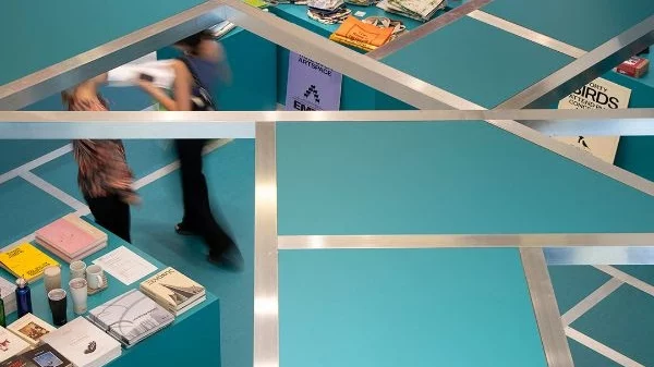 Ένα art περίπτερο ανοίγει στο ΕΜΣΤ