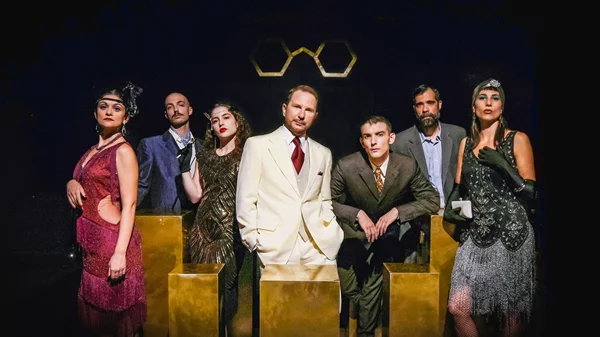 O "Υπέροχος Γκάτσμπι" στο θέατρο Αγγέλων Βήμα