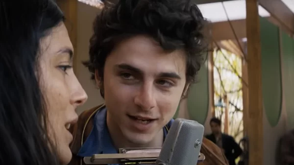 Δείτε τον Τιμοτέ Σαλαμέ ως Μπομπ Ντίλαν στο τρέιλερ του "A Complete Unknown"