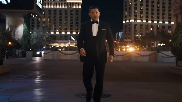 Ο Τομ Χάρντι υποδύεται για τελευταία φορά τον Venom στο "Last Dance"