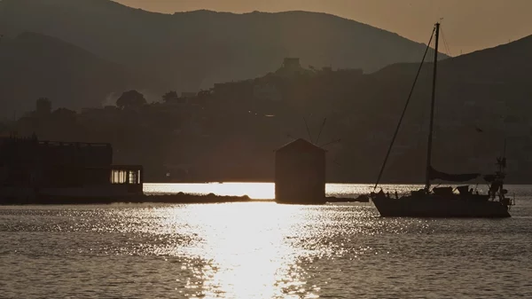 7 sui generis γευστικά ινστιτούτα του Αιγαίου