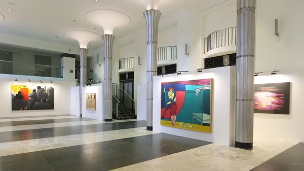 Ένα ομαδικό πρότζεκτ αναδεικνύει την ιταλική σύγχρονη τέχνη