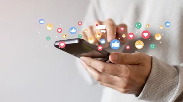 Φεβρουάριος μήνας χωρίς smartphone: Μείωση της ψηφιακής εξάρτησης για καλύτερη ποιότητα ζωής