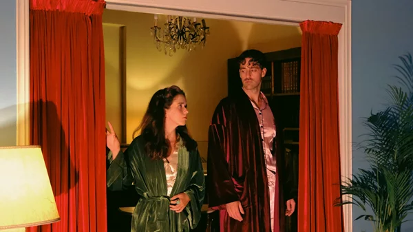 Η "Φαλακρή Τραγουδίστρια" ξανά στο House of Smiths