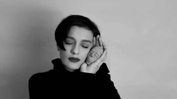 Από το δέρμα ως το σπίτι: Πώς ορίζεις σήμερα την "κατοικία";