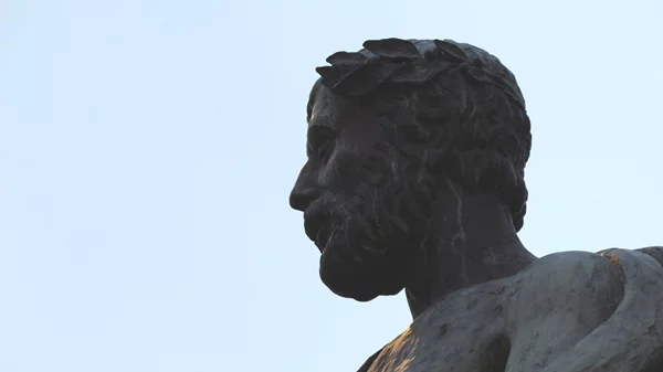 Είδαμε τους "Ελευσίνιους" του Φίλιππου Κουτσαφτή