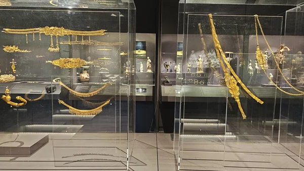 "Τέχνη σε χρυσό": Συνεχίζεται η έκθεση του Μουσείου Ελληνικού Πολιτισμού ως το καλοκαίρι