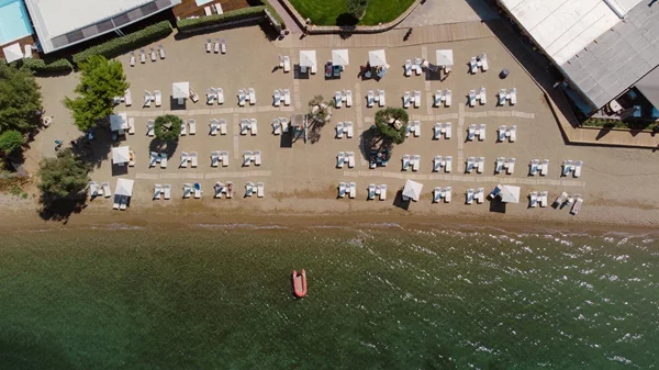 Στο Amaronda Resort & Spa η νησιώτικη διαφυγή συναντά την αξέχαστη γαστρονομία