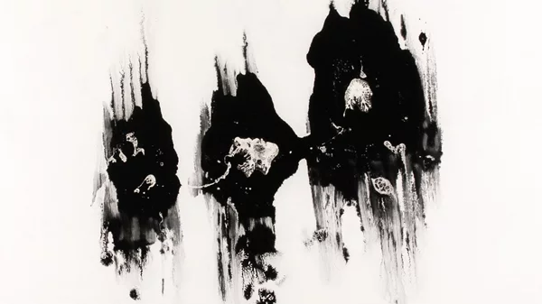 "Infrared": Ο Γαλαξιακός Εξπρεσιονισμός του Αστέριου Τόρη