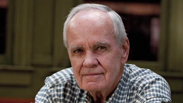 Πέθανε ο συγγραφέας του "Καμιά Πατρίδα για τους Μελλοθάνατους", Κόρμακ ΜακΚάρθι