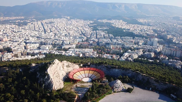 Το ιστορικό θέατρο του Λυκαβηττού ανοίγει ξανά το καλοκαίρι