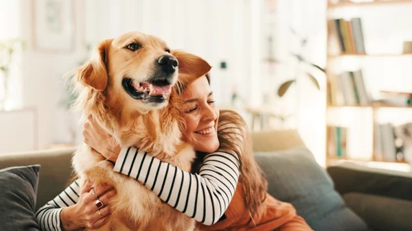Η χώρα μας γίνεται pet-friendly: Το νέο σήμα για τουριστικά καταλύματα που αλλάζει τη φιλοξενία