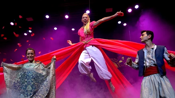 "Αλαντίν The Show": Μία μαγική παράσταση με τον Αντώνη Λουδάρο σε ρόλο-έκπληξη