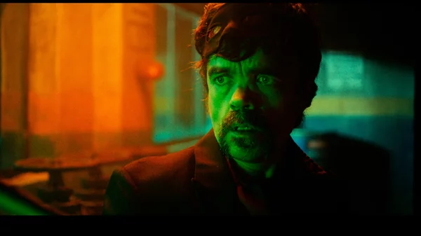 Toxic Avenger: Ο Peter Dinklage σε μια αιματοβαμμένη κωμωδία αναρχίας